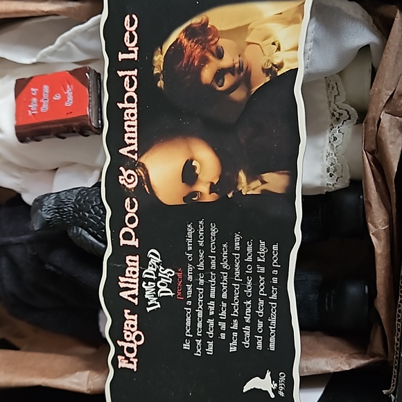Living dead doll. Edgar allan Poe and Annabel Lee - Picture 3 of 6